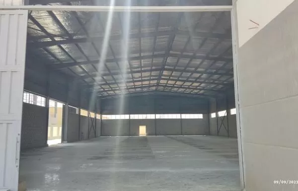 Factory for Sale in Badr Industrial Zone: للايجار مصنع كيماوي بمدينه بدر