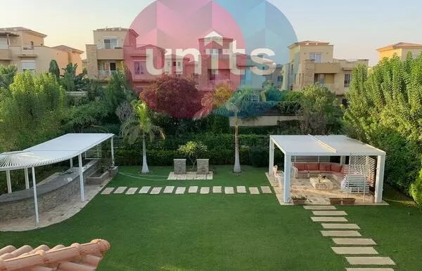 Villa for Sale in Jeera: Furnished Villa 500m in Jeera Compound Sheikh Zayed