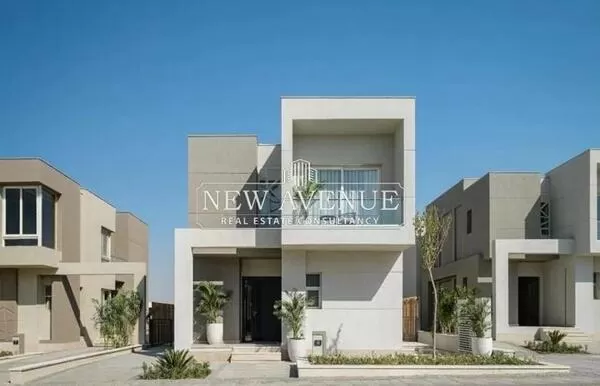 Villa for Sale in Badya Palm Hills: Townhouse in Badya Palm Hills With Low DownPayment